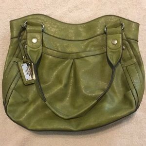 Authentic Relic Brand Purse